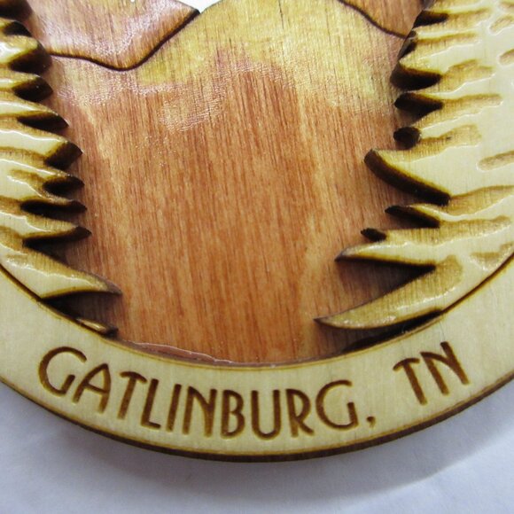 Great Smoky Mountains Gatinlburg Tennessee Wood Laser Cut Christmas Ornament - Picture 3 of 9